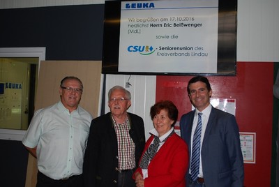 Unternehmensbesuch bei Leuka in Weiler mit dem Kreisverband der CSU Senioren Union.
v.l.: Firmeninhaber Karl Heinz Leuze, MdL Eberhard Rotter, Kreisvorsitzende SEN Margreth Neudert und Kreisvorsitzender der Mittelstands-Union OA-LI, MdL Eric Beißwenger