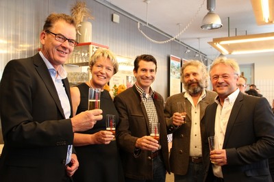 Stammtisch der CSU Ortsvorsitzenden mit Bundesentwicklungsminister Dr. Gerd Müller. Claudia Höß-Stückler, die Geschäftsführerin der Privatbrauerei "Der Hirschbräu" in Sonthofen lud ein zur Brauereibesichtigung mit anschließender Verkostung. 
© WK Büro Dr. Gerd Müller